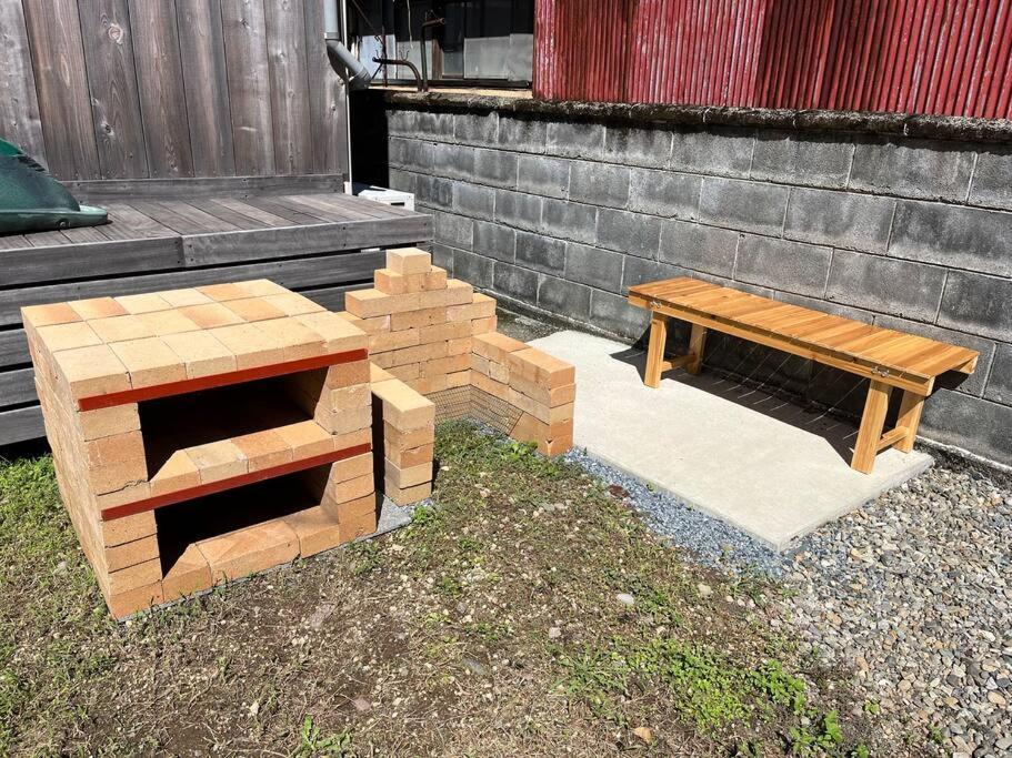 御浜岬の至福を一身に味わう 一軒家貸切宿で贅沢なバーベキューを楽しみながら夕陽に染まる戸田湾の美しさを満喫 Нумадзу Екстер'єр фото