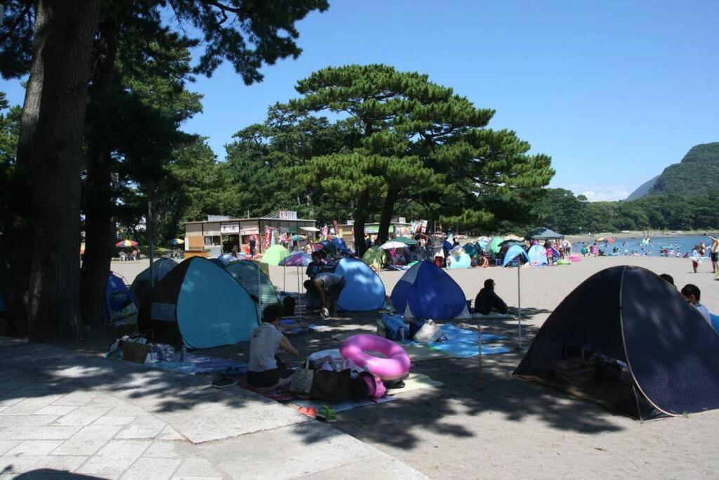 御浜岬の至福を一身に味わう 一軒家貸切宿で贅沢なバーベキューを楽しみながら夕陽に染まる戸田湾の美しさを満喫 Нумадзу Екстер'єр фото